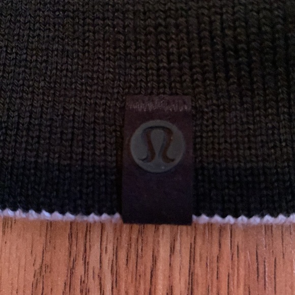 Chill Fighter beanie from Lululemon, unisex - Picture 3 of 5